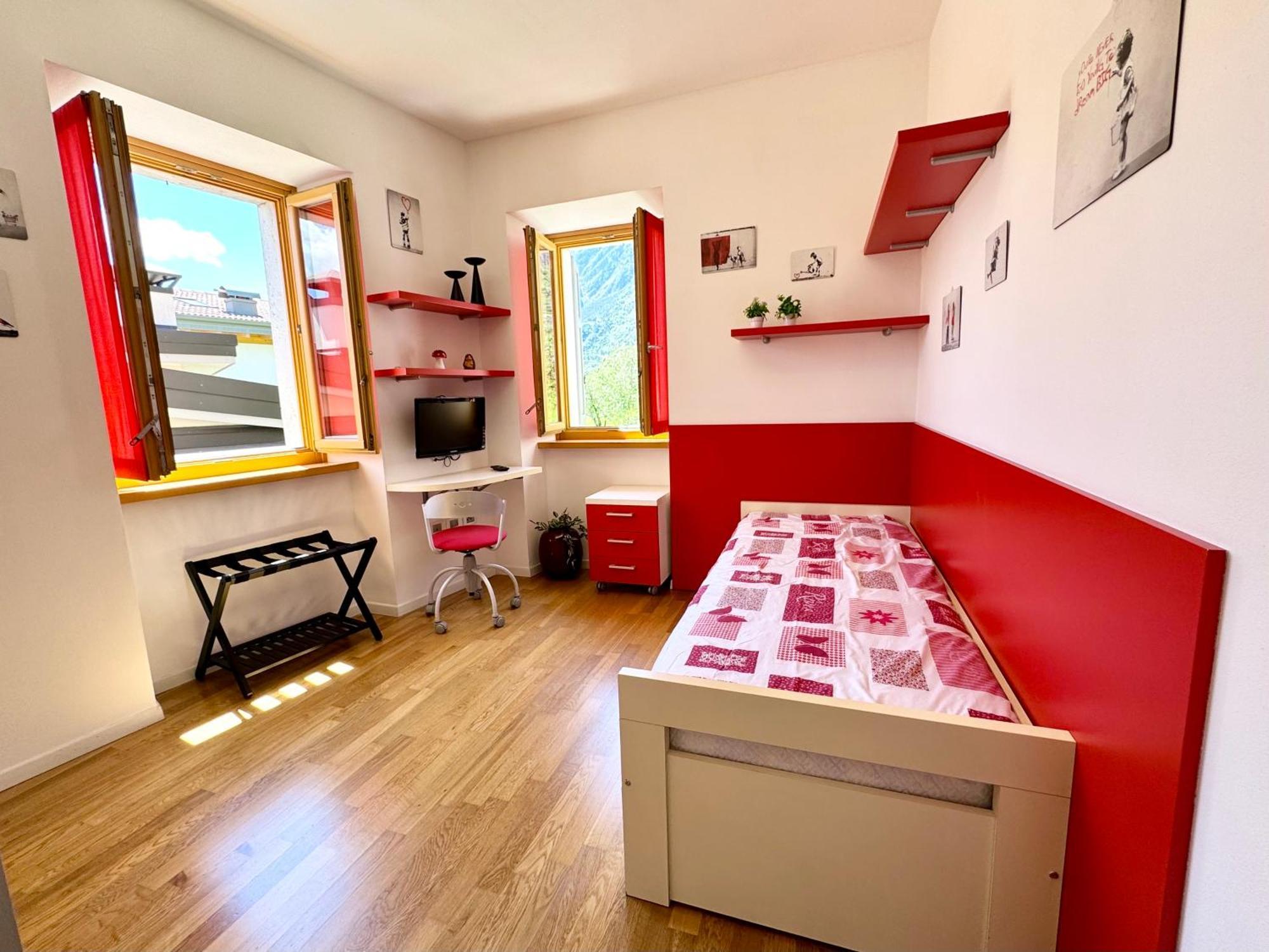 Das Rote Haus Riva del Garda Exterior foto